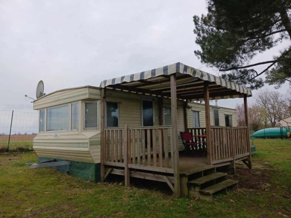 Camping La Maltournee Sigloy Eksteriør billede